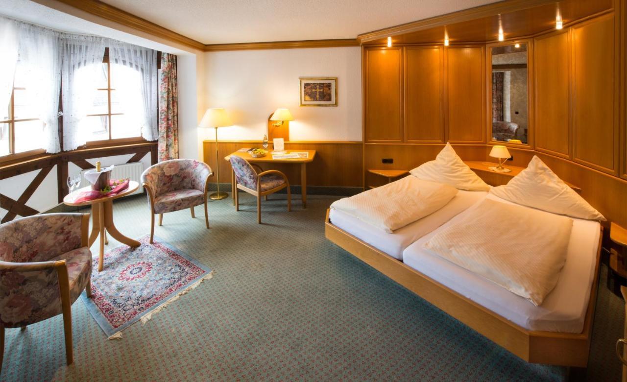Hotel & Restaurant Krone Kestert Kültér fotó